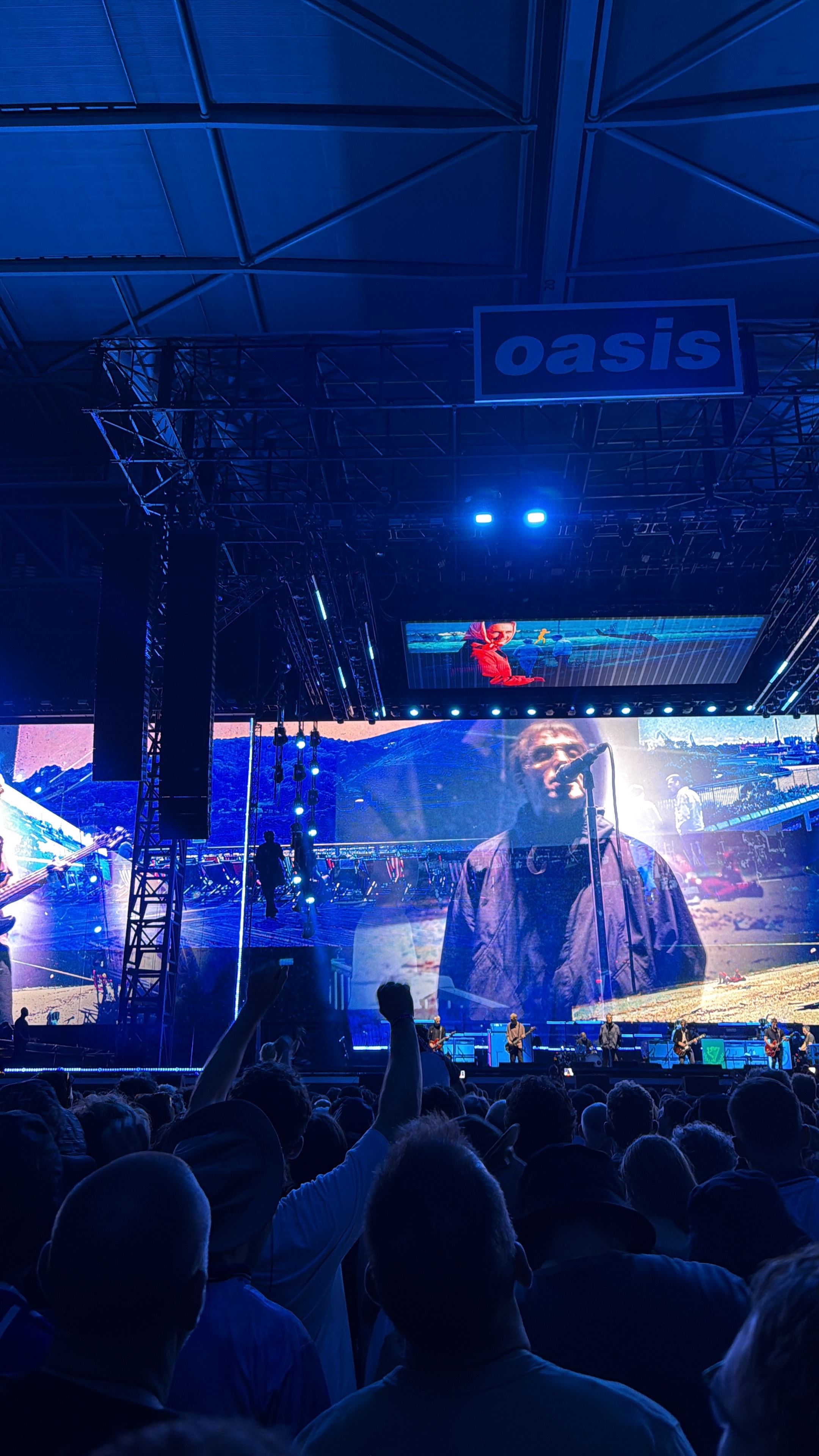 Oasis Rocks Melbourne: An Unforgettable Long Weekend with Premium Hospitality